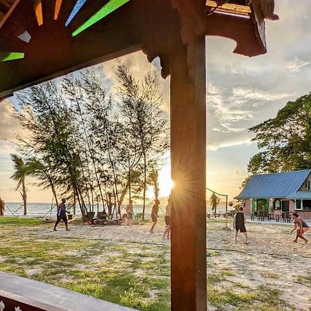 Langkawi Pantai Cenang - Private Beach Glamping Experience Eksteriør billede
